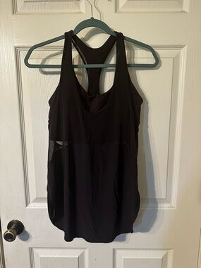 Lululemon Workout Mesh Tank w/ Bra